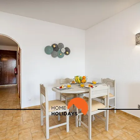 #252 Great Location * Albufeira