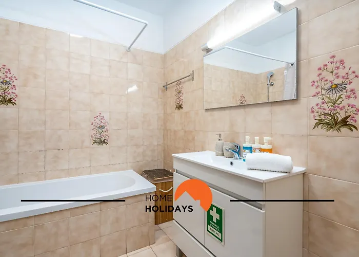 #252 Great Location Albufeira