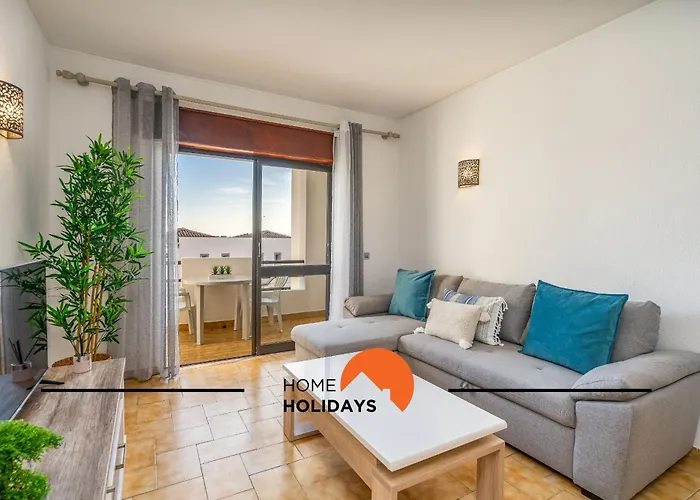 #252 Great Location * Albufeira